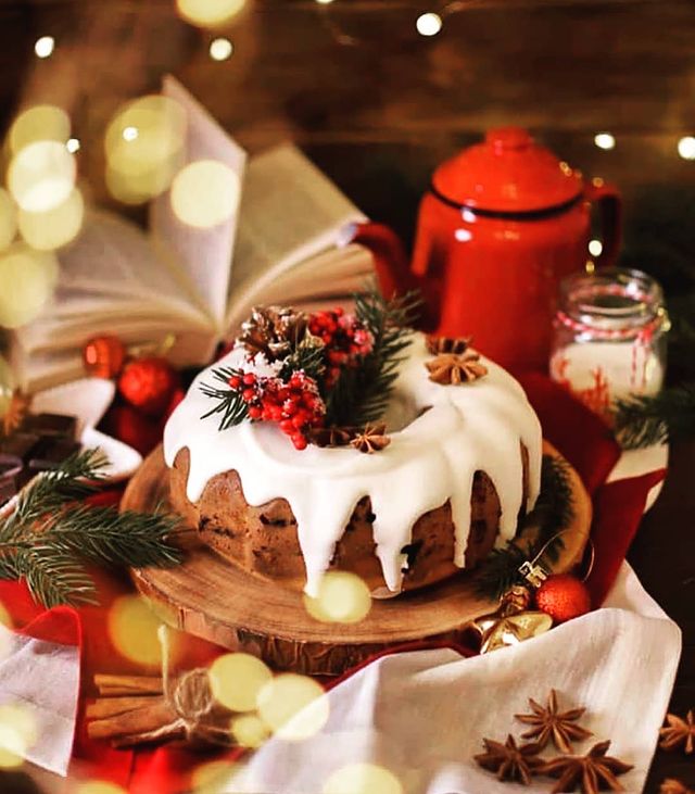 Christmas cake with decoration