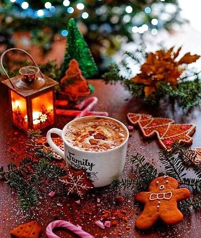 Coffee with Christmas cookies