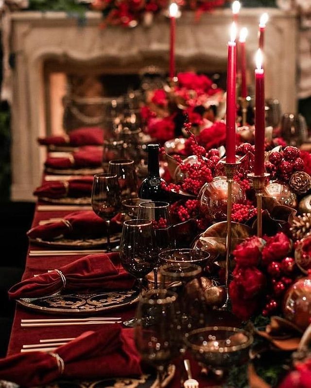 Christmas table for Christmas Eve