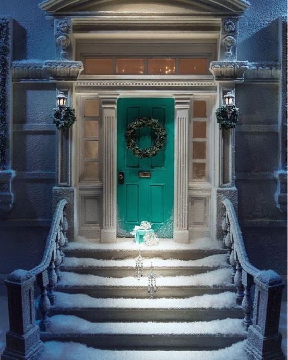 Winter Christmas door