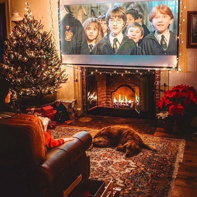 Christmas fireplace living room