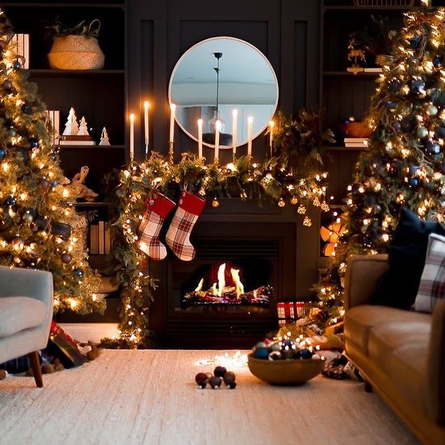 Christmas fireplace lights