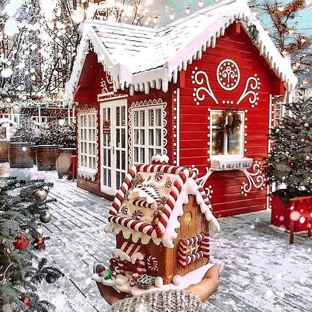 Christmas red house