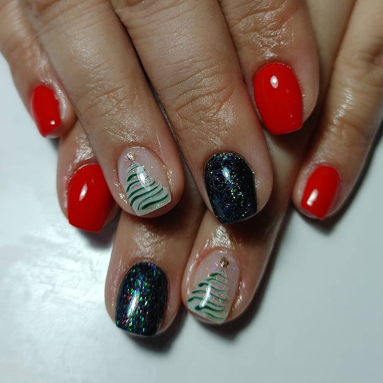 Multicolored Christmas nails