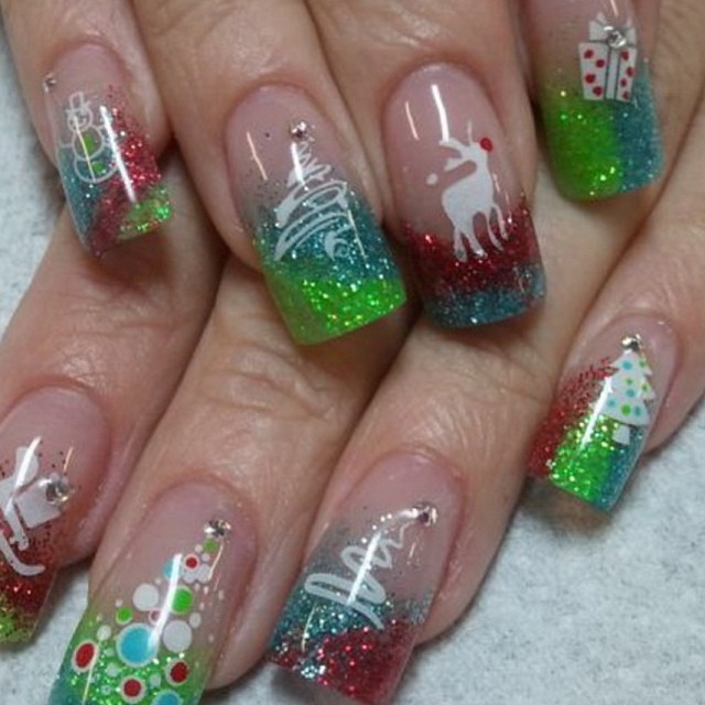 Beautiful Christmas nails