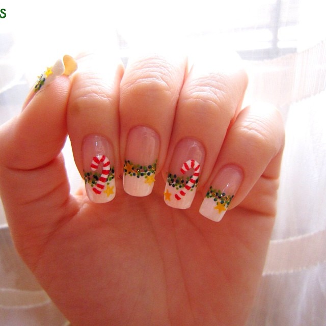 Nails candy cane