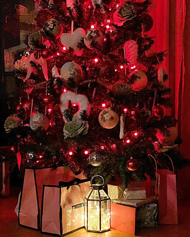 Red Christmas tree decoration